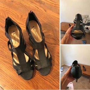 Heels with zipper back